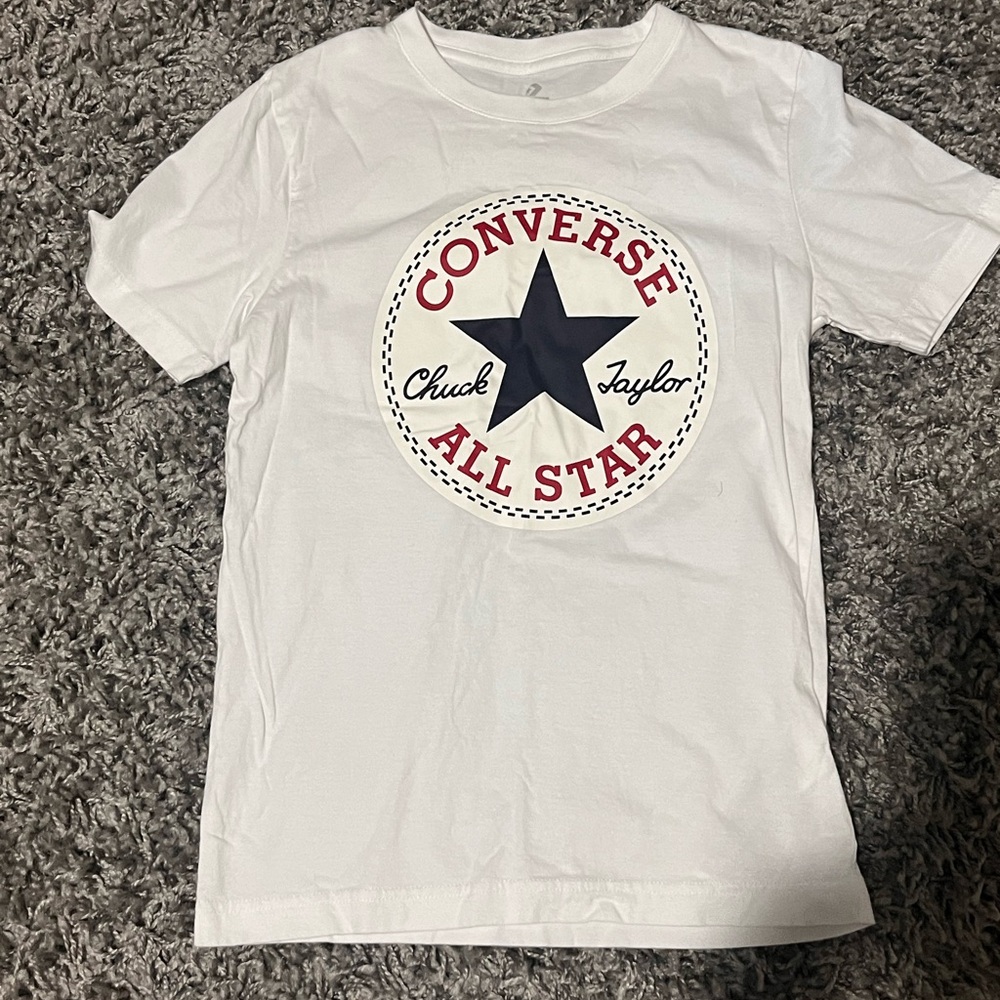 Converse tee